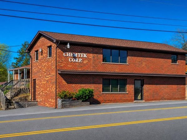 206 S EISENHOWER DR, BECKLEY, WV 25801