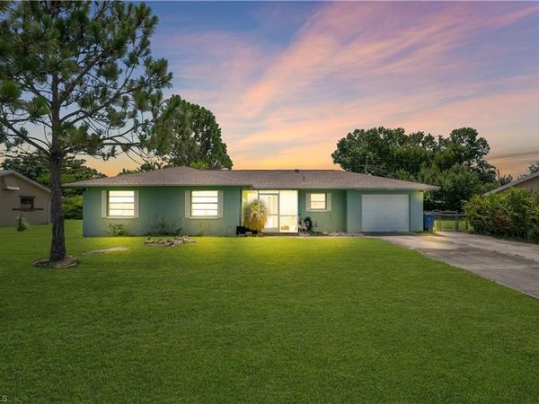 2202 Parkview DR , FORT MYERS, FL 33905