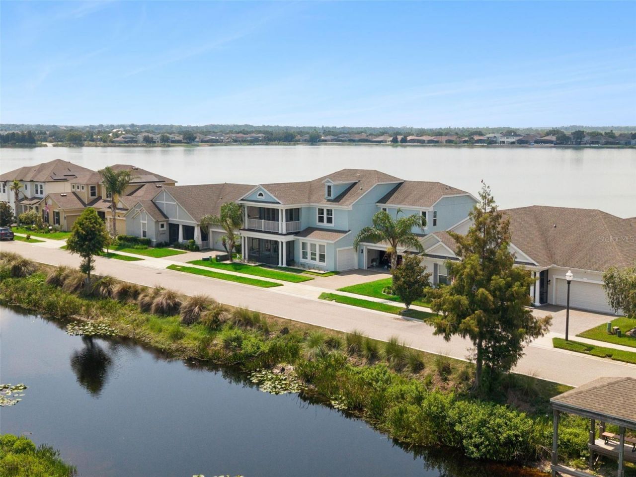 359 Blue Cypress Drive, Groveland, FL 34736 Photo