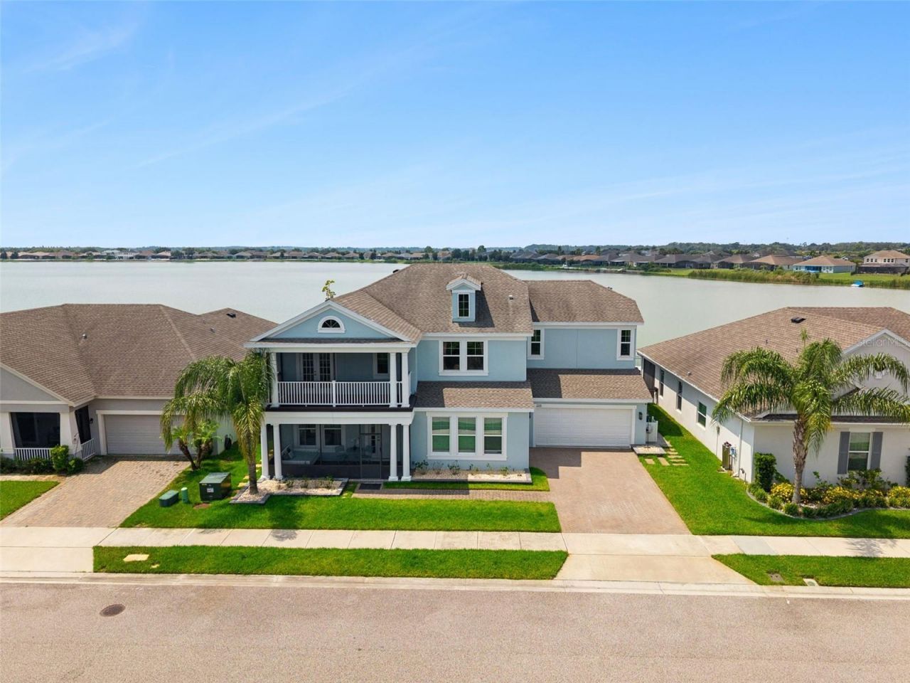359 Blue Cypress Drive, Groveland, FL 34736 Photo