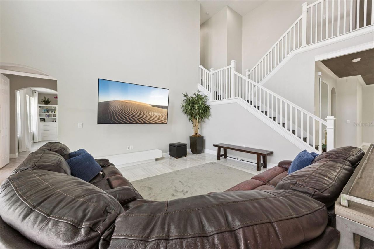 359 Blue Cypress Drive, Groveland, FL 34736 Photo