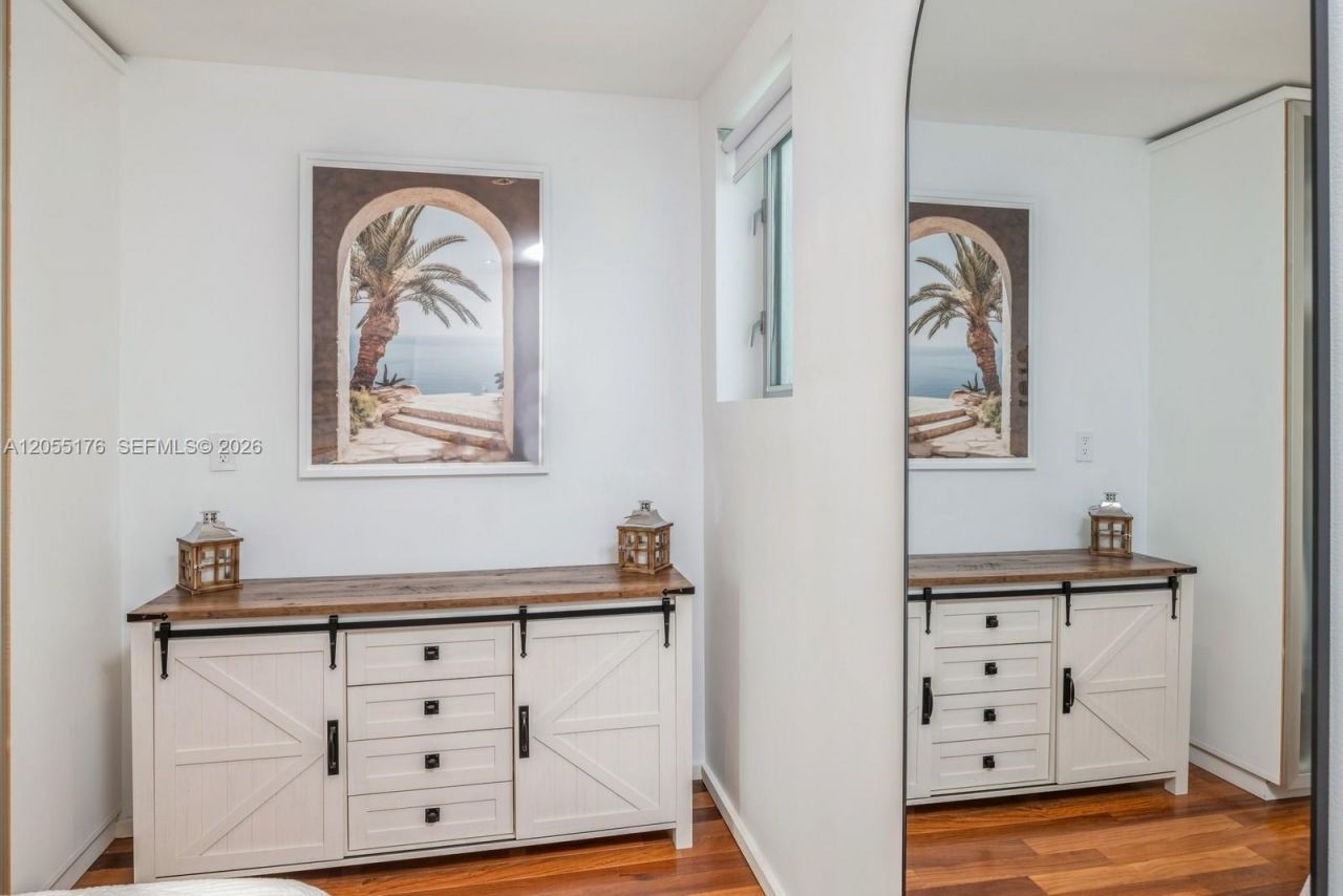 1601 West Ave , Unit 208, Miami Beach, FL 33139 Photo