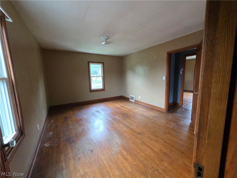 516 Buckeye Street, Tiltonsville, OH 43963 Photo 7