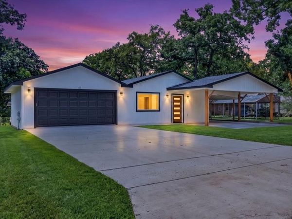 127 Camino Robles , Gun Barrel City, TX 75156