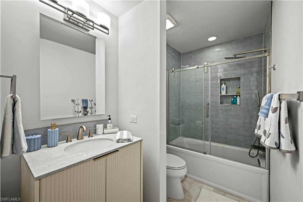 20940 Island Sound Cir, Unit 105, Estero, FL 33928 Photo