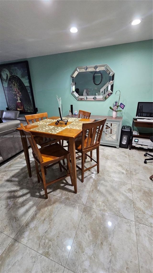7252 Woodmont Ave , Tamarac, FL 33321 Photo
