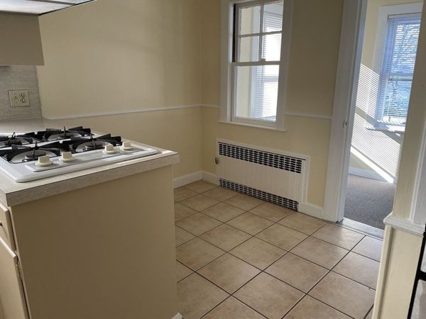 27 Elliot Street, Unit 2, Newton, MA 02461