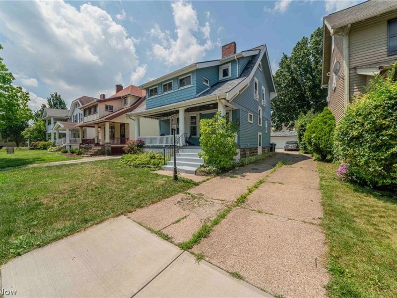 1290 Jackson Avenue, Lakewood, OH 44107 Photo 3