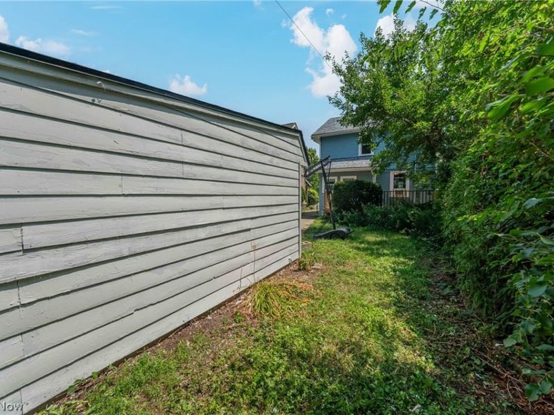 1290 Jackson Avenue, Lakewood, OH 44107 Photo 42