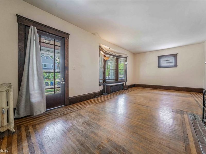 1290 Jackson Avenue, Lakewood, OH 44107 Photo 8