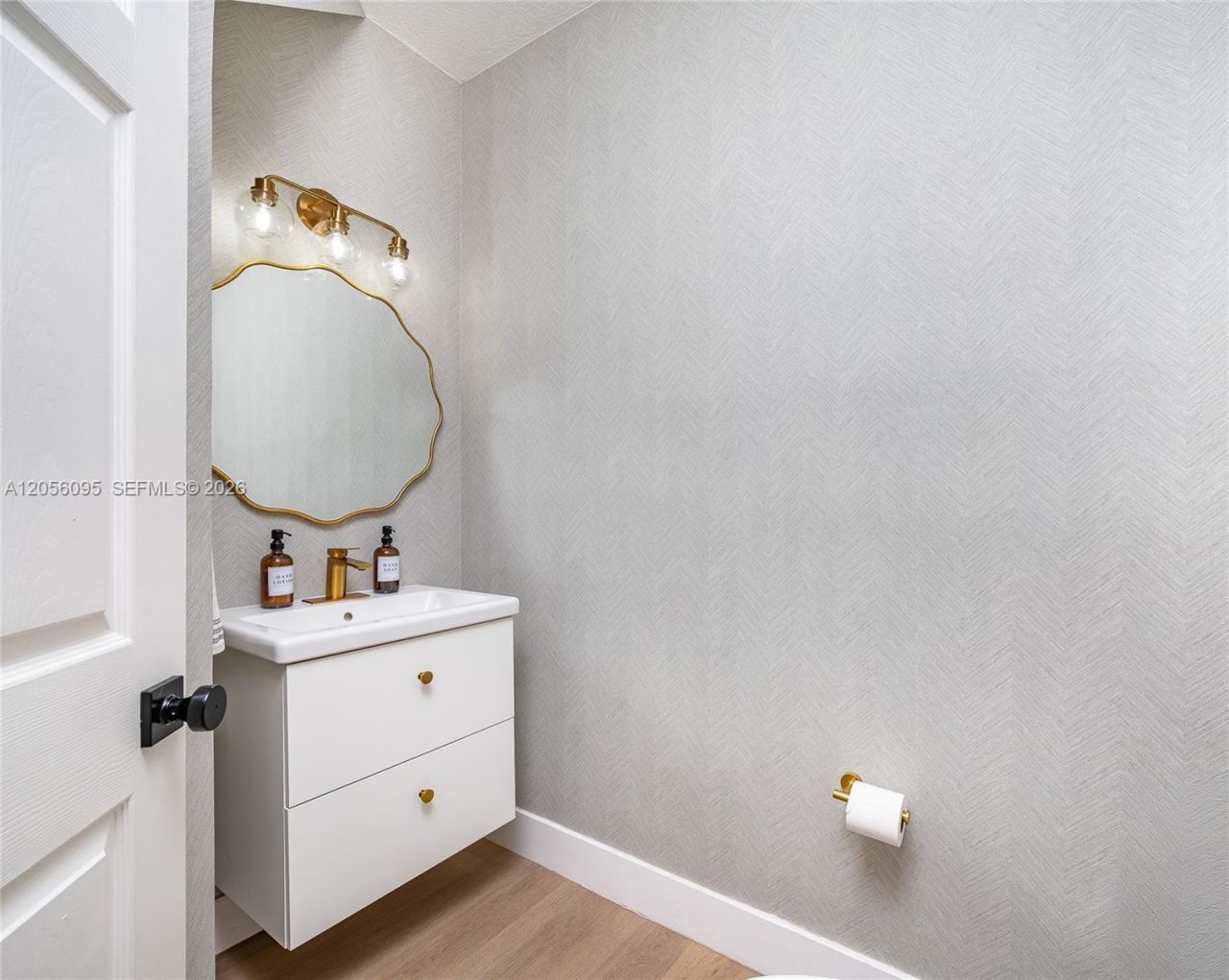5600 NW 114th Pl , Unit 209, Doral, FL 33178 Photo