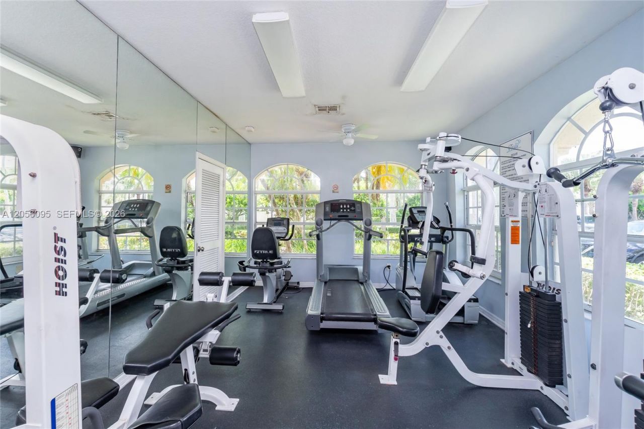 5600 NW 114th Pl , Unit 209, Doral, FL 33178 Photo