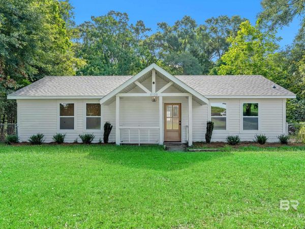 5109 McDonald Road, Theodore, AL 36582