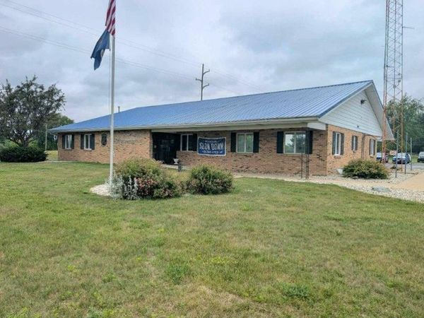 10300 W Howard City-Edmore, Lakeview, MI 48850