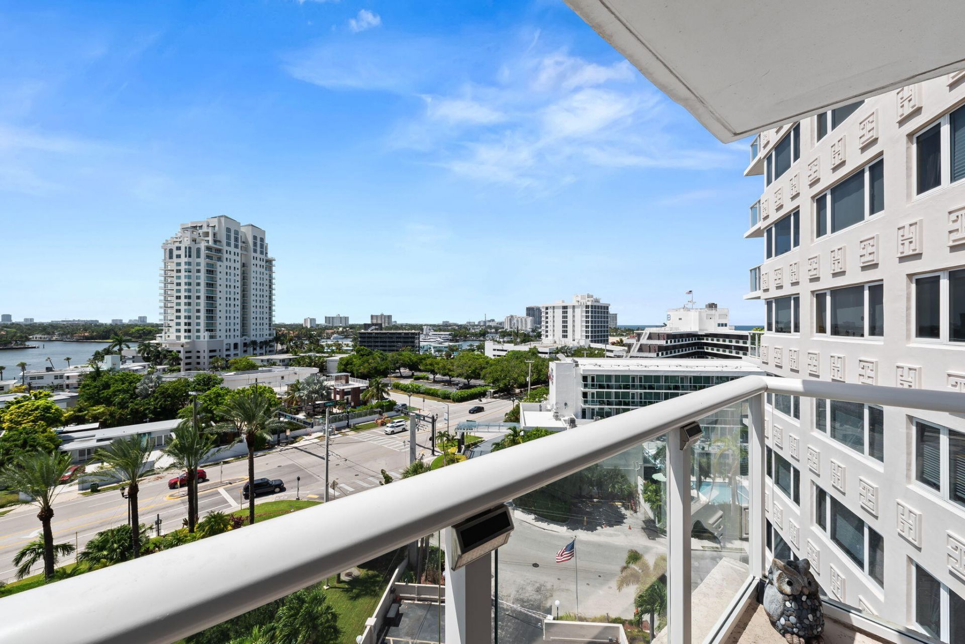 3000 Holiday Drive, Unit 905, Fort Lauderdale, FL 33316 Photo