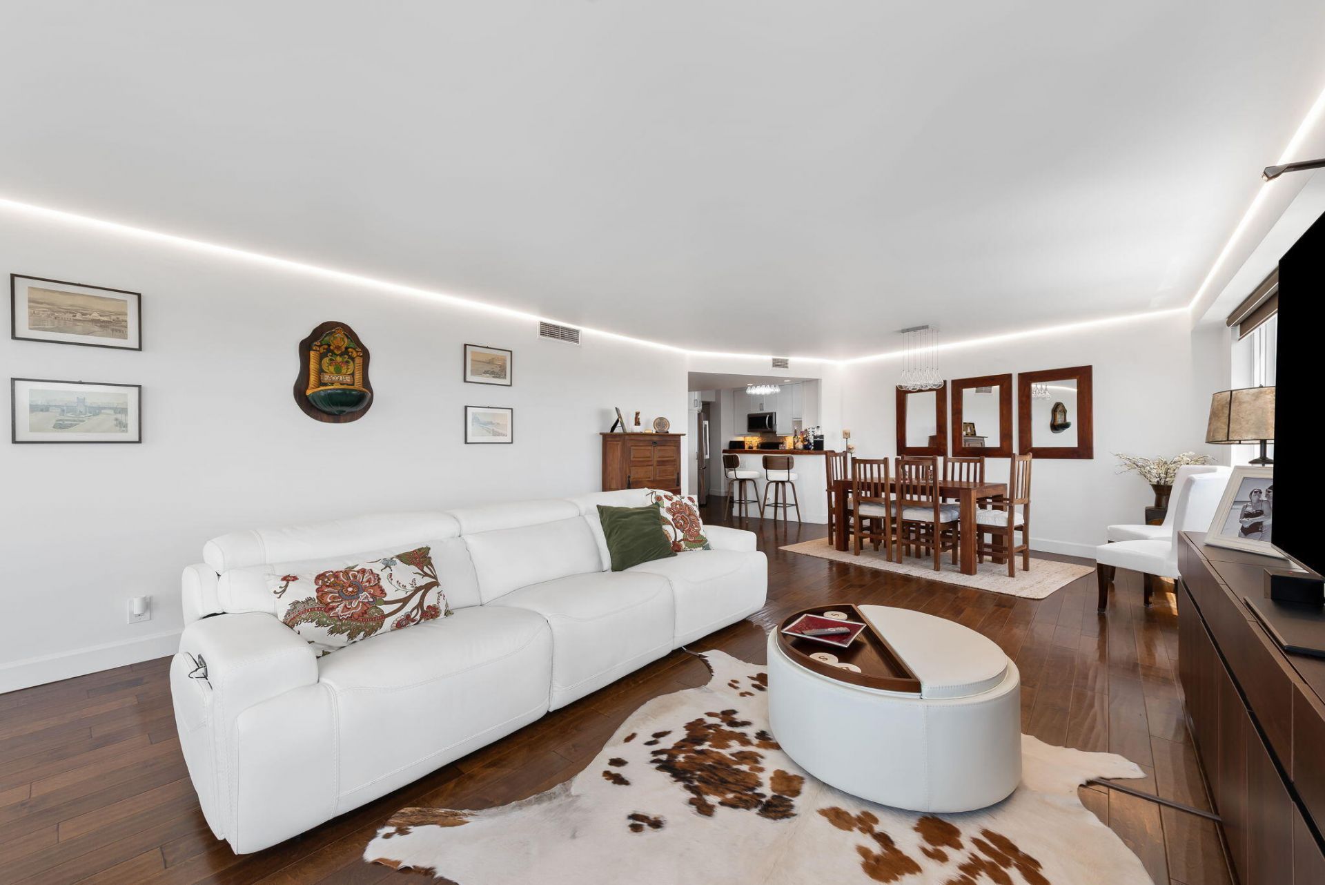 3000 Holiday Drive, Unit 905, Fort Lauderdale, FL 33316 Photo