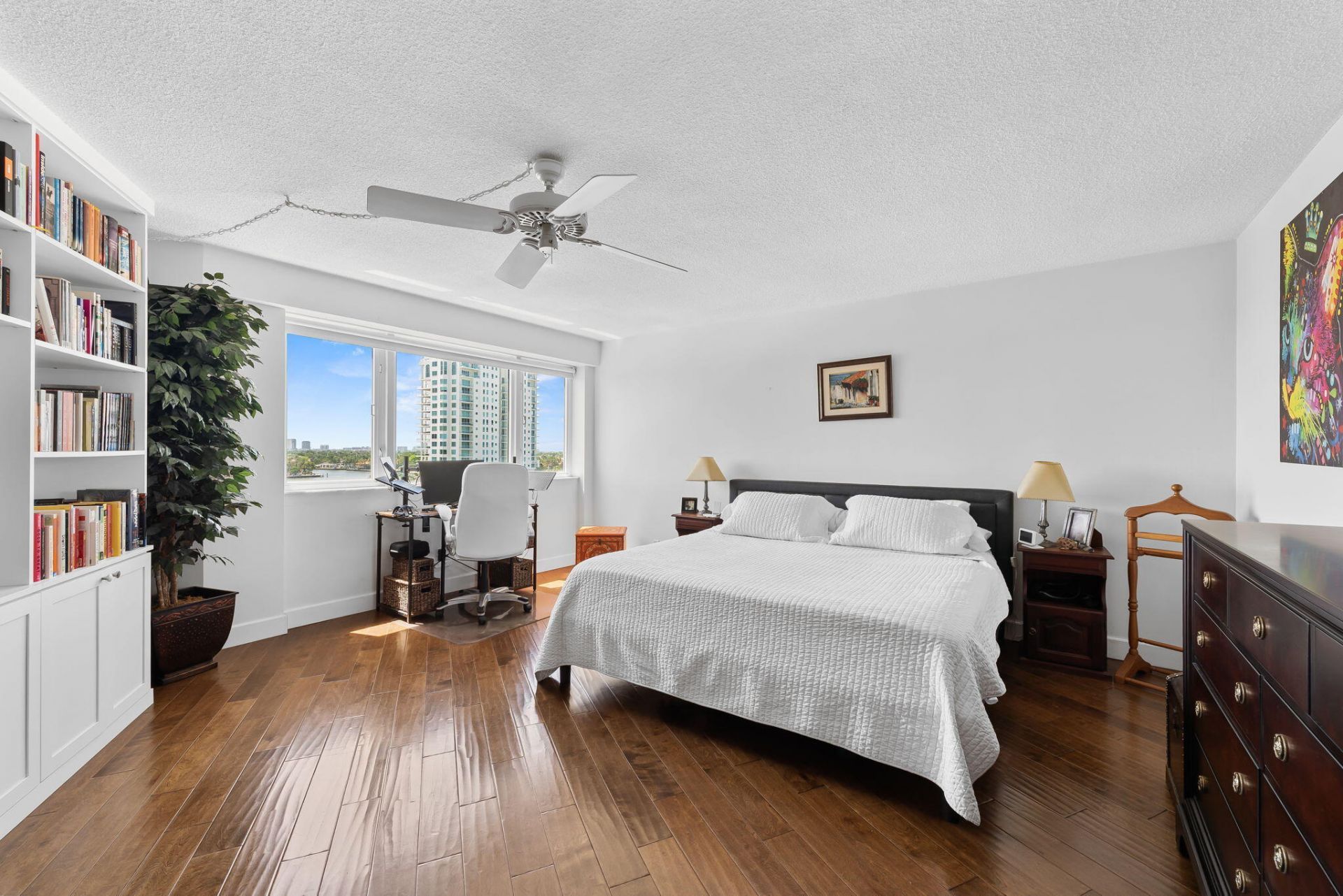 3000 Holiday Drive, Unit 905, Fort Lauderdale, FL 33316 Photo