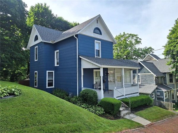207 Pearl Street , Corning, NY 14830