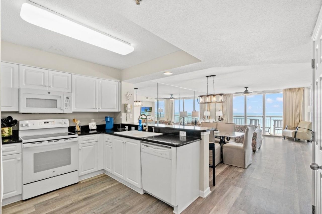 1625 S Ocean Blvd.  Photo 4
