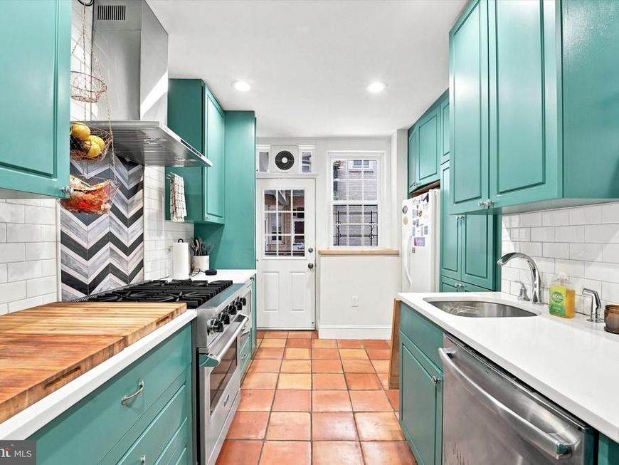 4625 Pine Street, Unit F102, Philadelphia, PA 19143 Main Photo