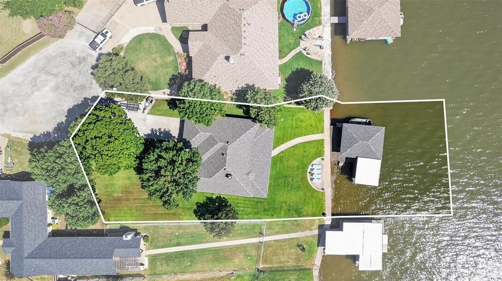 1803 Chisec Court, Granbury, TX 76048 Main Photo