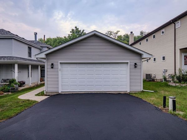 23773 N Quentin Road , Kildeer, IL 60047