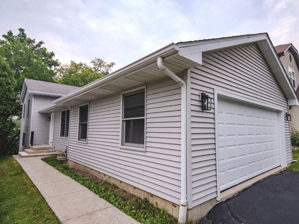 23773 N Quentin Road, Kildeer, IL 60047