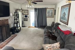 119 Chippenham Circle  photo 4