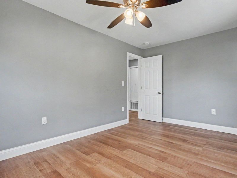 458 Nashoba Avenue, Columbus, OH 43223 Photo 23