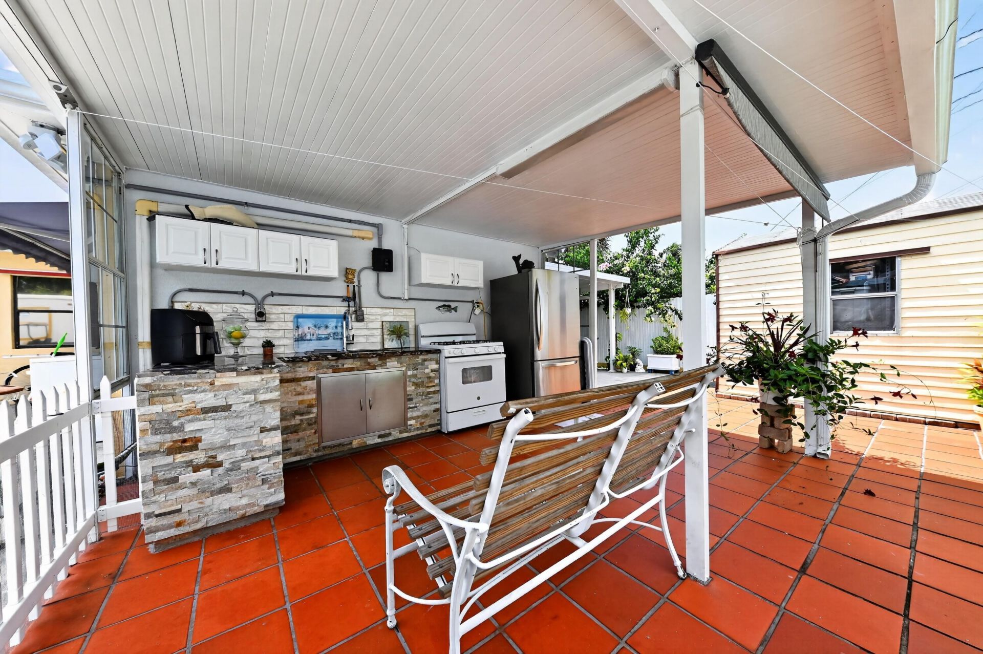 5826 Churchill Court, West Palm Beach, FL 33405 Photo