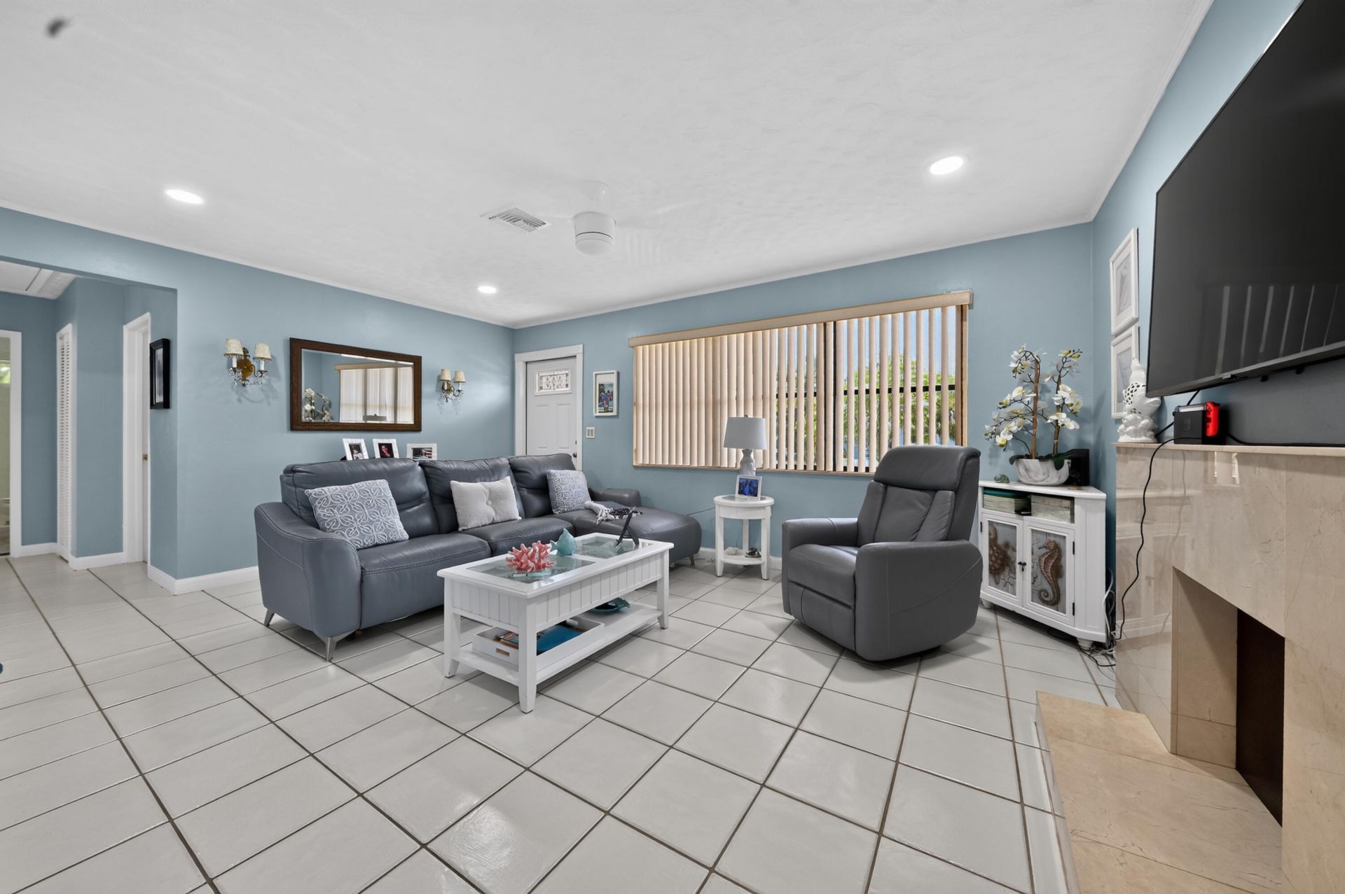 5826 Churchill Court, West Palm Beach, FL 33405 Photo