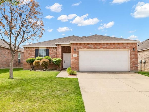 2408 Lohani Lane, Fort Worth, TX 76131