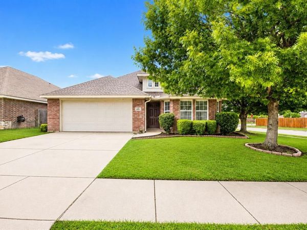 900 Cheryl Street, Crowley, TX 76036