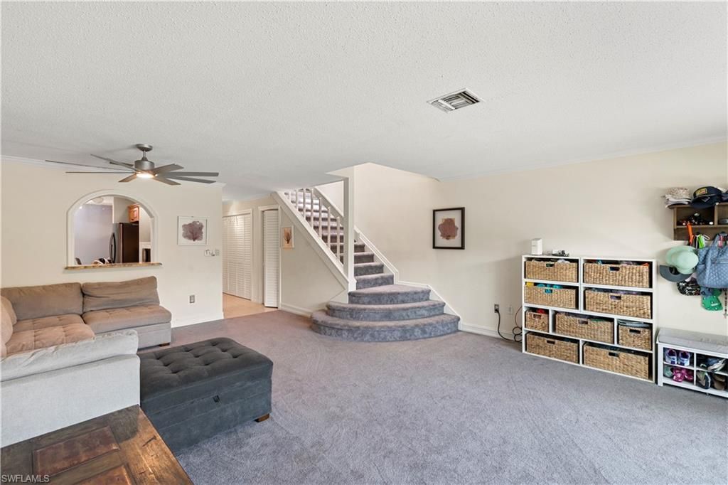 1050 6th St S, Unit 1050, Naples, FL 34102 Photo