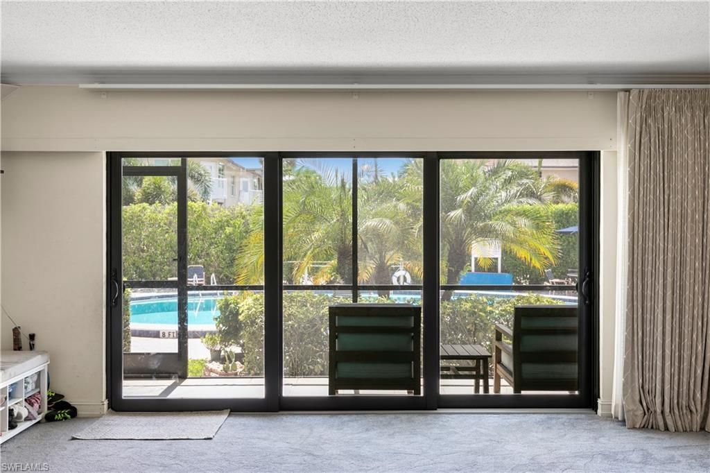 1050 6th St S, Unit 1050, Naples, FL 34102 Photo