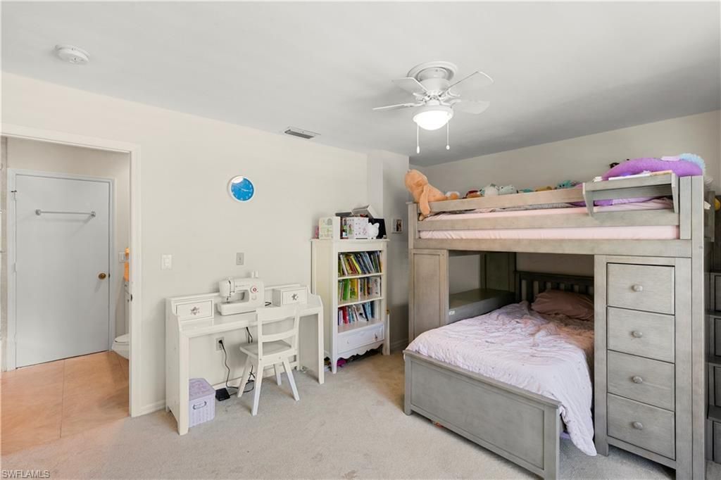 1050 6th St S, Unit 1050, Naples, FL 34102 Photo