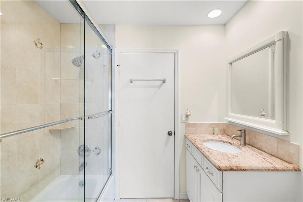 1050 6th St S, Unit 1050, Naples, FL 34102 Photo