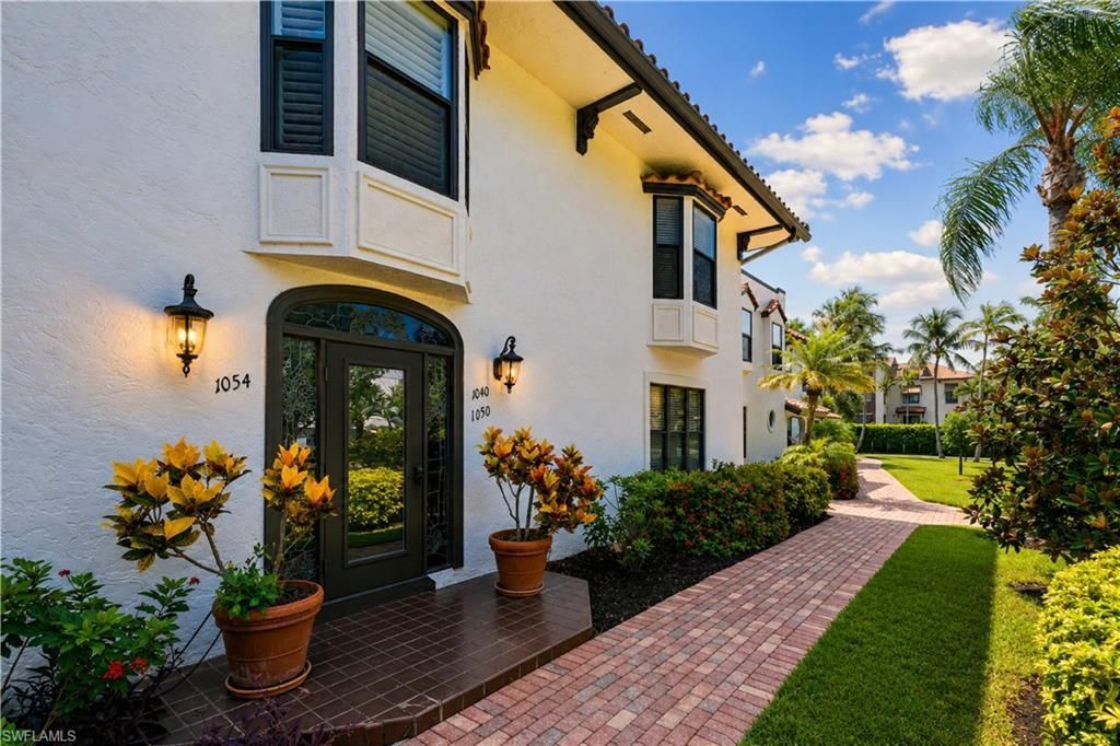 1050 6th St S, Unit 1050, Naples, FL 34102 Photo