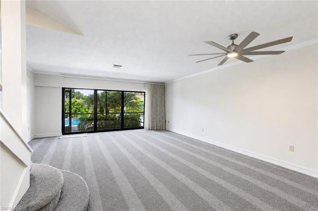 1050 6th St S, Unit 1050, Naples, FL 34102 Photo
