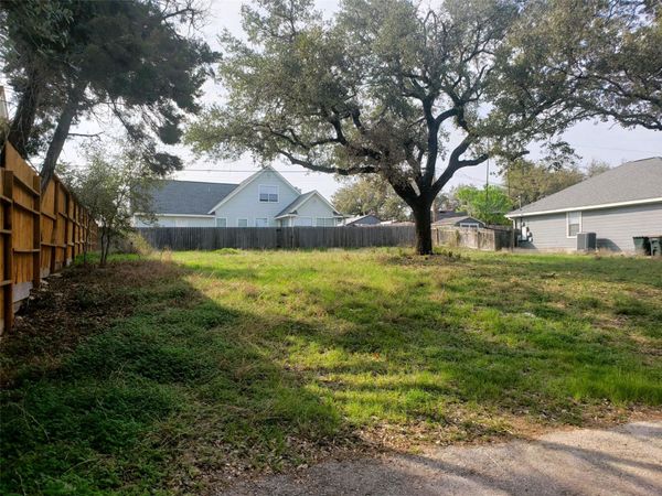 1906 Crazyhorse PASS , Austin, TX 78734