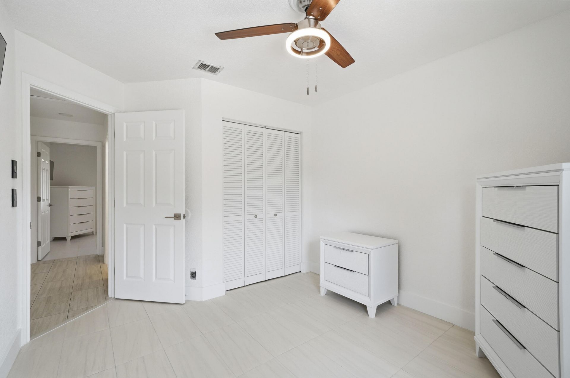 25 Cedar Circle, Boynton Beach, FL 33436 Photo