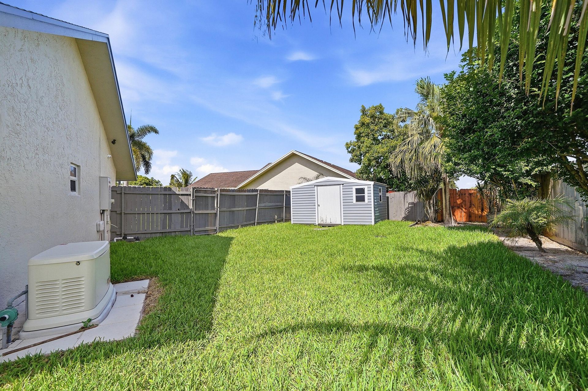 25 Cedar Circle, Boynton Beach, FL 33436 Photo