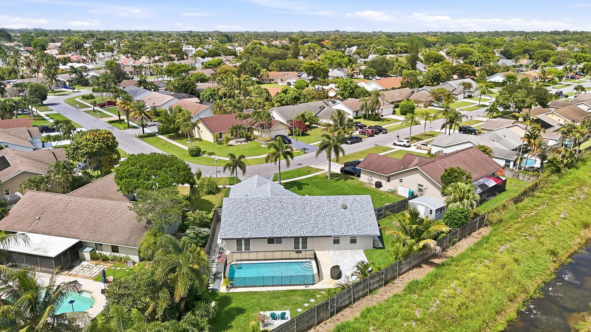25 Cedar Circle, Boynton Beach, FL 33436 Photo