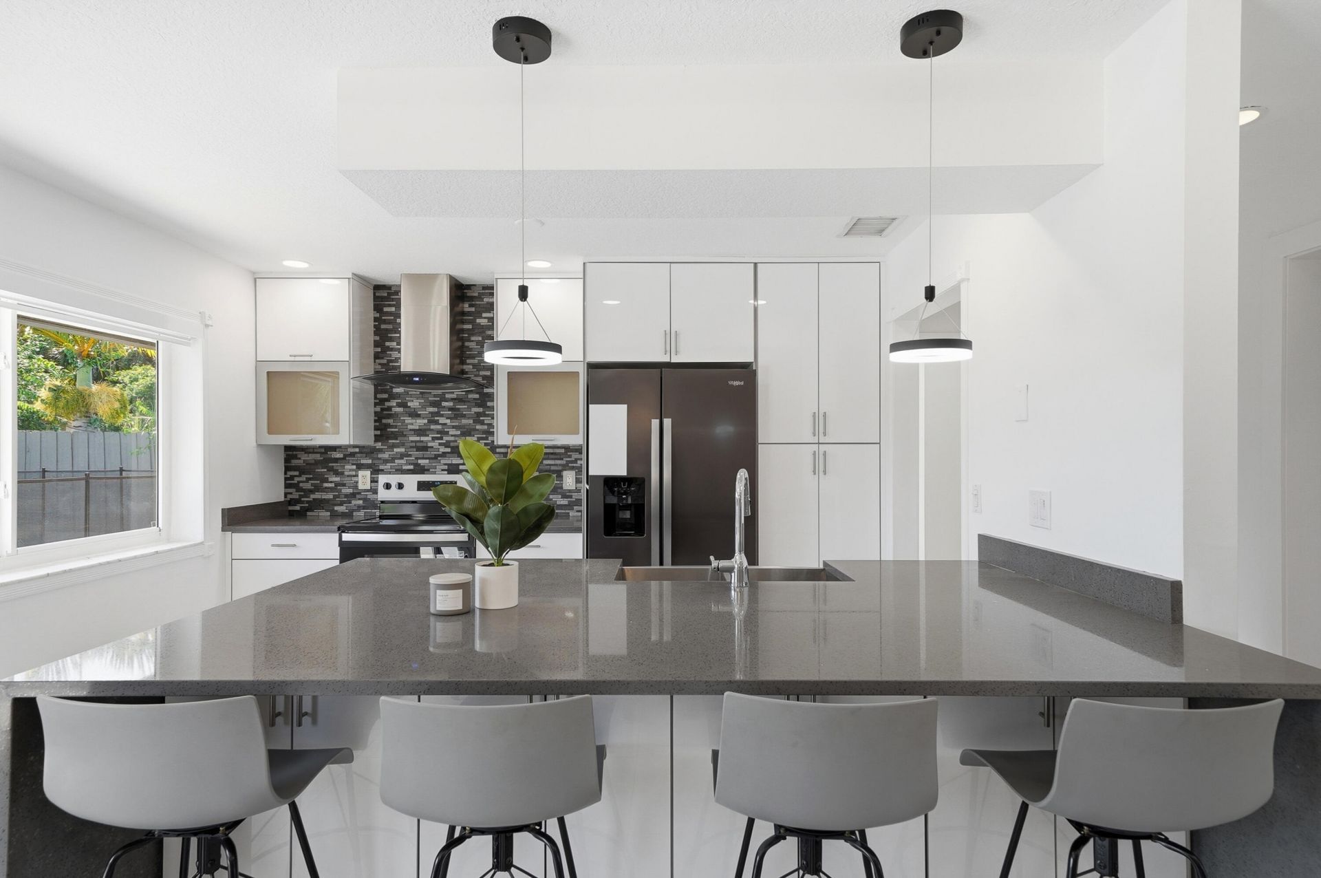 25 Cedar Circle, Boynton Beach, FL 33436 Photo