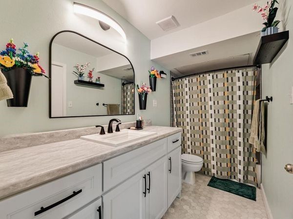 4273 Madera Road, Unit 4, Irving, TX 75038