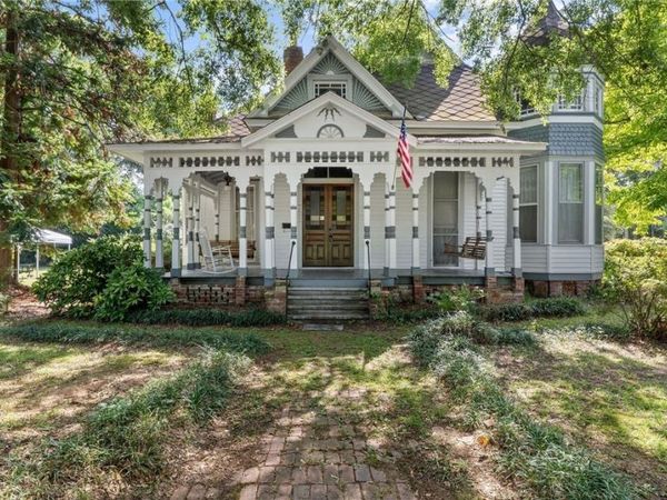 701 1st Street, Greensboro, AL 36744