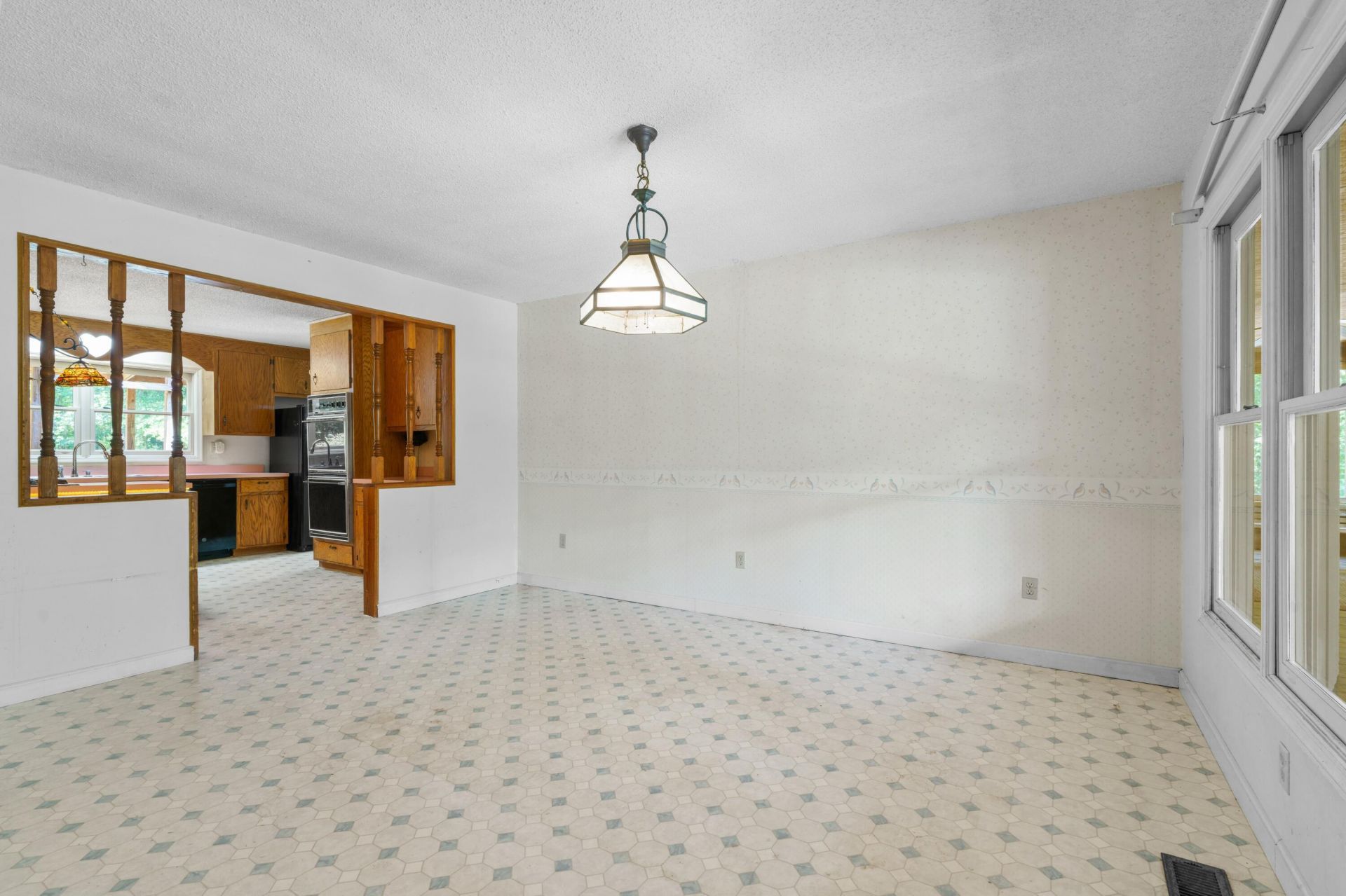 175 Haven Lane Photo 18