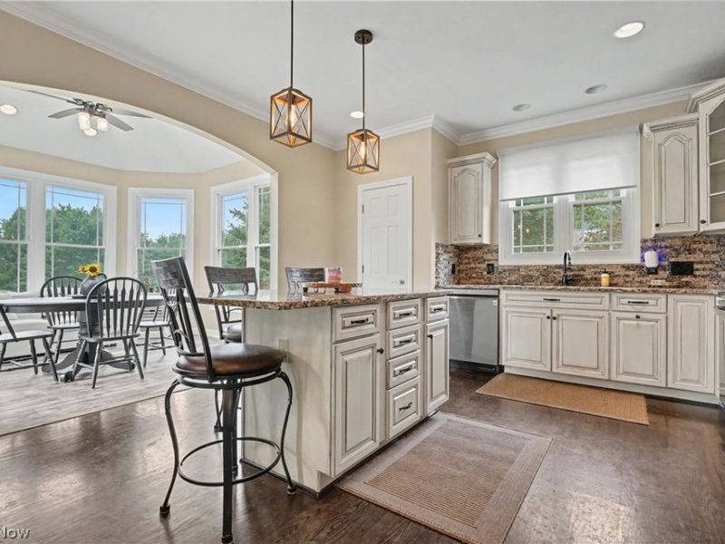 841 Chardoney Drive, Wadsworth, OH 44281 Photo 12