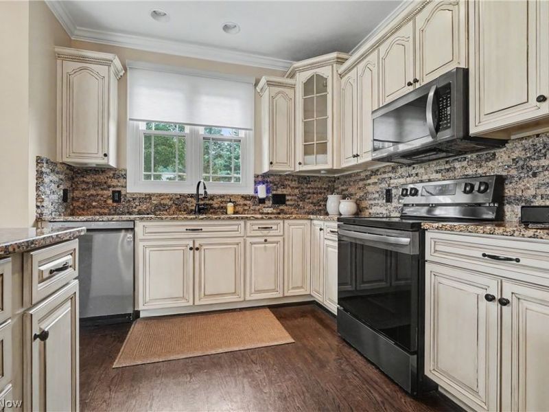 841 Chardoney Drive, Wadsworth, OH 44281 Photo 14