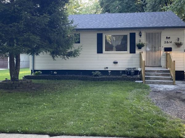 2814 N Butrick Street , Waukegan, IL 60087